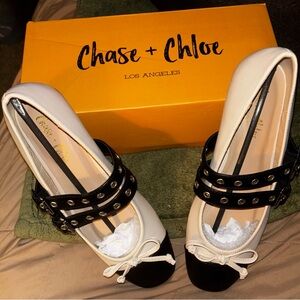 2 Tone Chase & Chloe Adorable Flats
